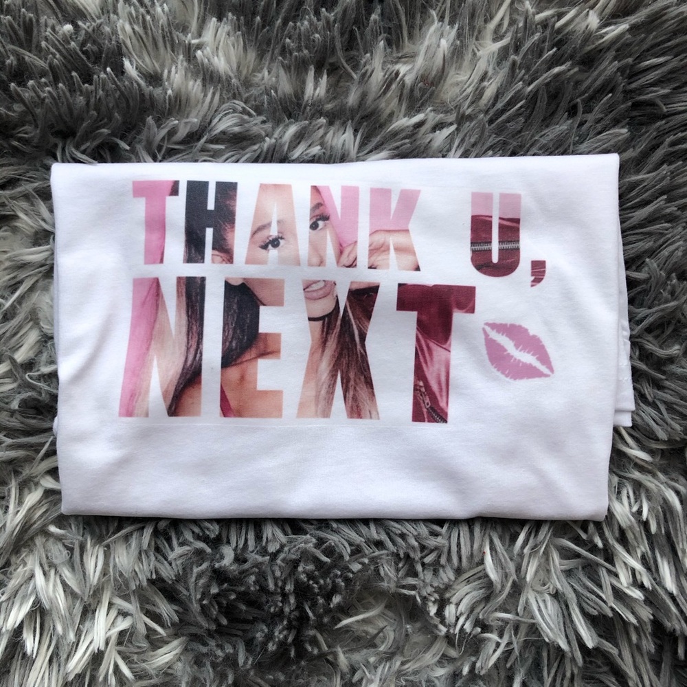 Thank u next shirt Ariana grande